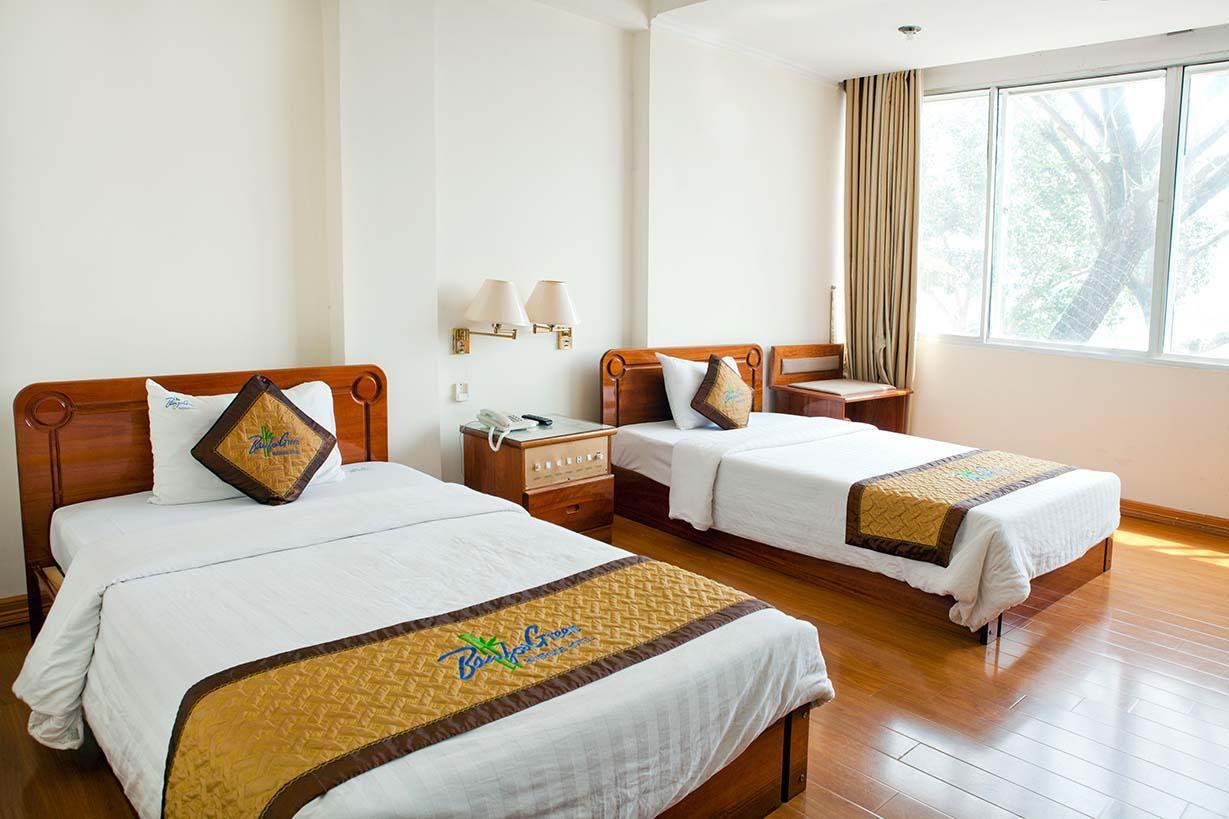 Bamboo Green Riverside Hotel Дананг Екстериор снимка